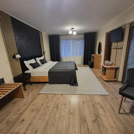Pensiunea Capra Neagră-2